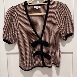 525 America Women's Black and Cream Cardigan